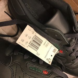 Adidas Yeezy powerphase black calabasas